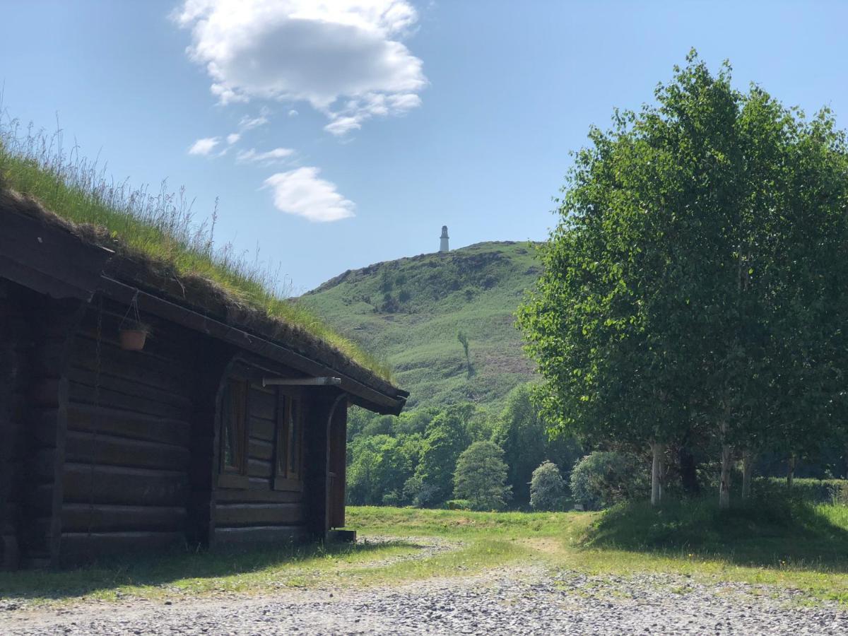 Log Home Village Ulverston Exterior photo