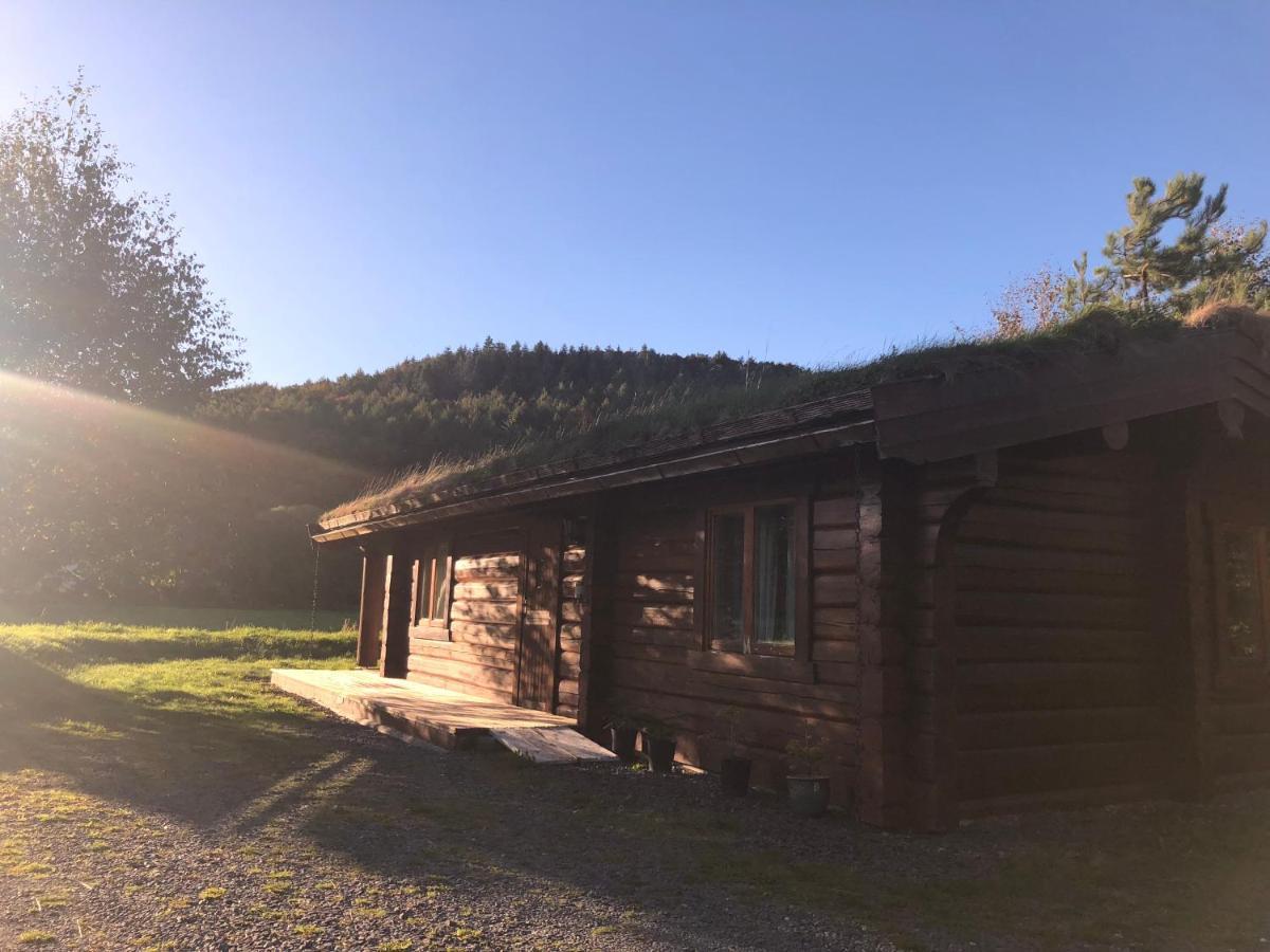 Log Home Village Ulverston Exterior photo